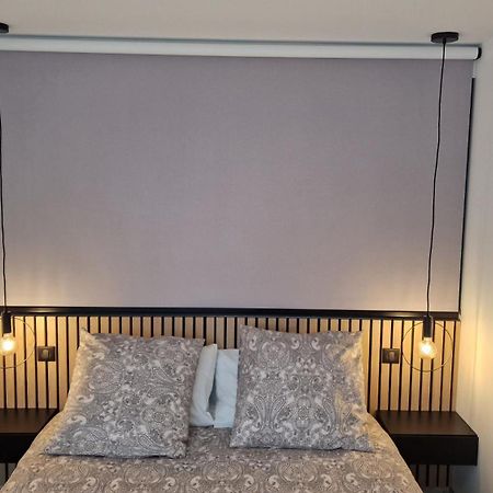 Moderne F3 - 10 Min Aeroport Cdg - Paris - Parc Asterix - Disneyland Paris - Tour Eiffel - Champs Elysee - 15 Min Parc Des Expositions Villepinte - 10 Min Le Bourget - 5 Min Du Golf International De Roissy- Jo 2024 Le Thillay Luaran gambar