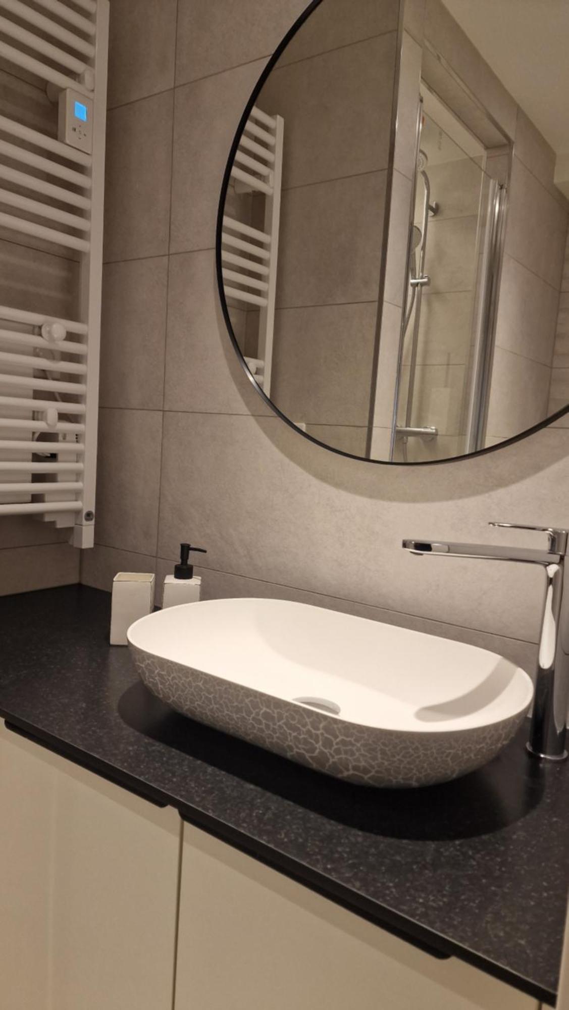Moderne F3 - 10 Min Aeroport Cdg - Paris - Parc Asterix - Disneyland Paris - Tour Eiffel - Champs Elysee - 15 Min Parc Des Expositions Villepinte - 10 Min Le Bourget - 5 Min Du Golf International De Roissy- Jo 2024 Le Thillay Luaran gambar